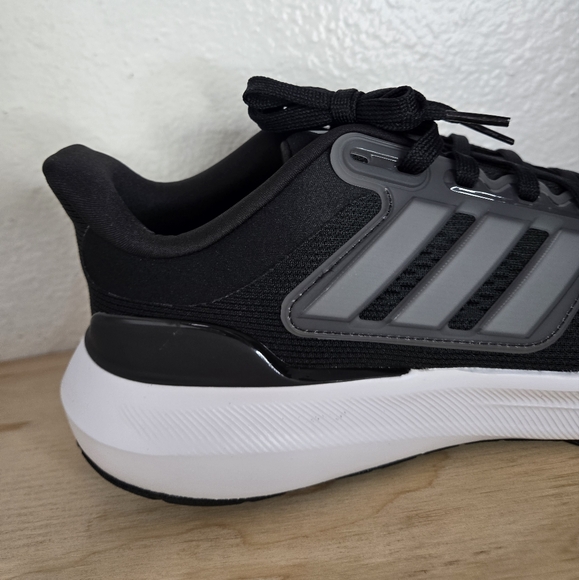 Adidas ULTRABOUNCE Running Men's Shoes Black/White HP5796 - Picture 10 of 12